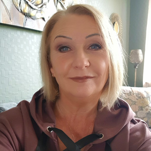 Profilbild av klarsynta Mina